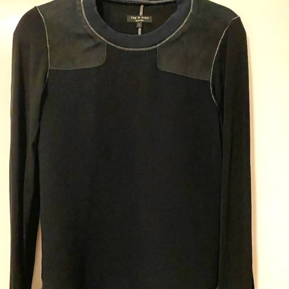 Long Sleeve with Suede Shoulders
